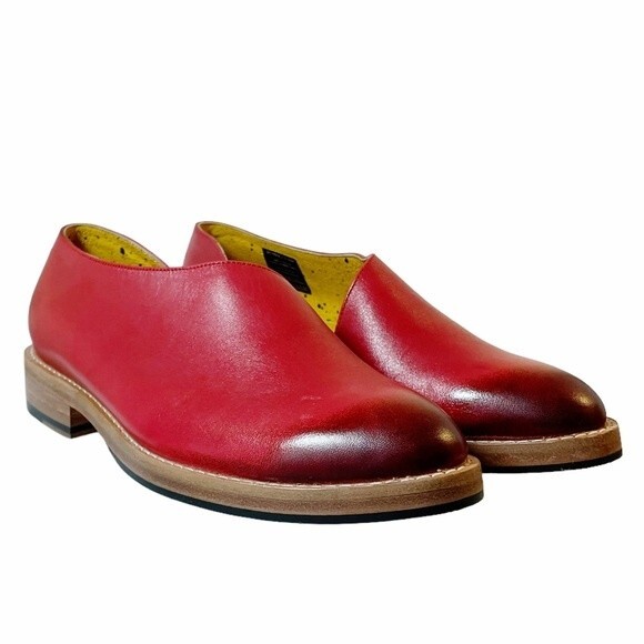 Adro Artisan Dover Flat Red Distressed Leather Side Cutout Slip On Size 7 NEW - Picture 7 of 15